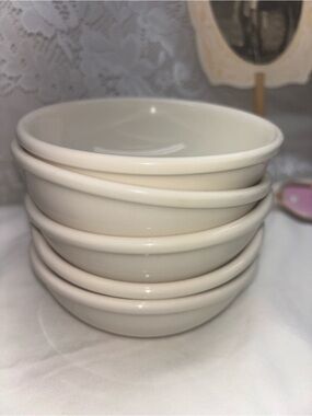 Stacked Neutral Ceramic Bowls - Set of 5